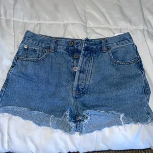 Brandy Melville shorts
